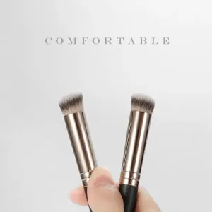 فرشاة أساس خافي عيوب - Pro Small Foundation