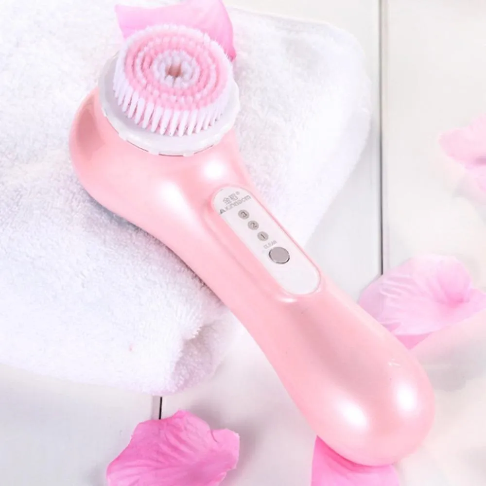 Electric Facial Cleansing Scrub Brush